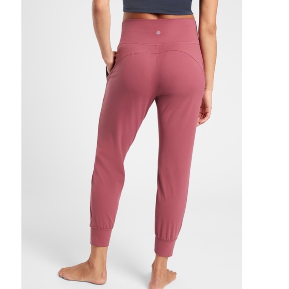 Athleta Pants - ATHLETA Salutation Jogger In Powervita Medium Victorian Berry Yoga Pants